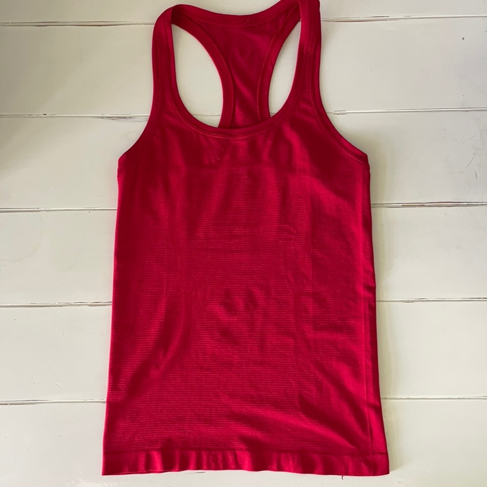Lululemon Swiftly Tank Red